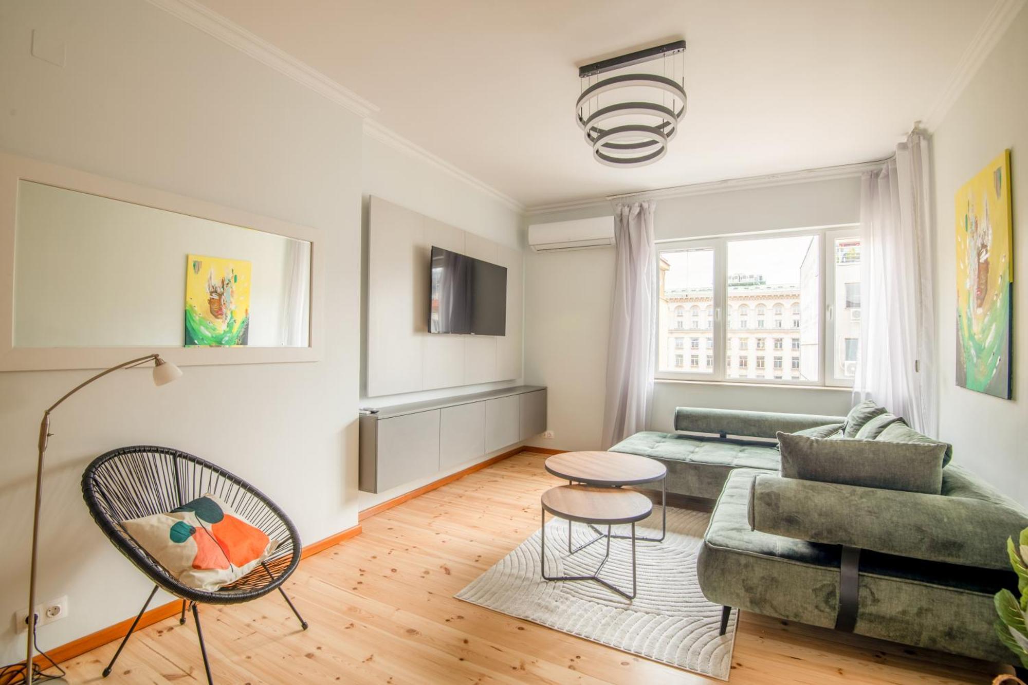 A Luxurious 2 Bedroom Apartment In Center 索菲亞 外观 照片