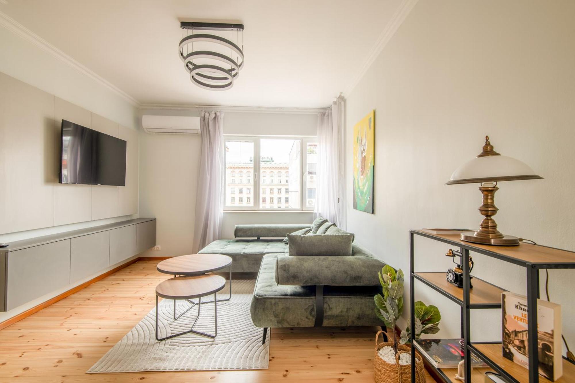 A Luxurious 2 Bedroom Apartment In Center 索菲亞 外观 照片